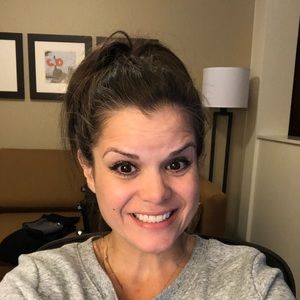 Meet your Posher, Marianne